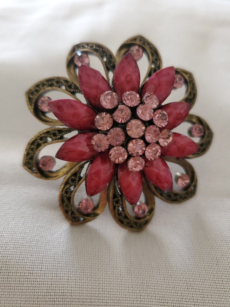 VINTAGE JEWELRY