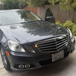 2010 Mercedes-Benz E-Class