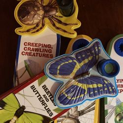 Childrens Books &  Magnifier Homeschool Science Bugs Butterflies Educational Science 