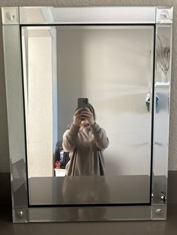Frame Glads Mirror