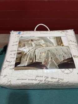 Bedspreads beach theme Queen bed new