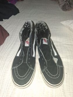 Vans High-Top Sneakers Black and White