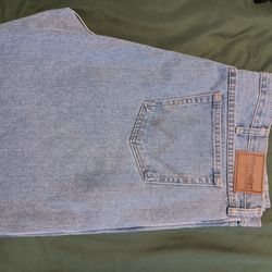 Wrangler Size 44×30  Loose Fit Boot Cut