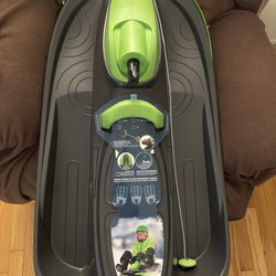 Gizmo Rider Snow Sled With Steering Wheel