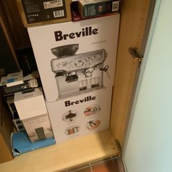 Breville Barista Express Brand New In The Box Under Warranty. Price Is Firm No Trades.