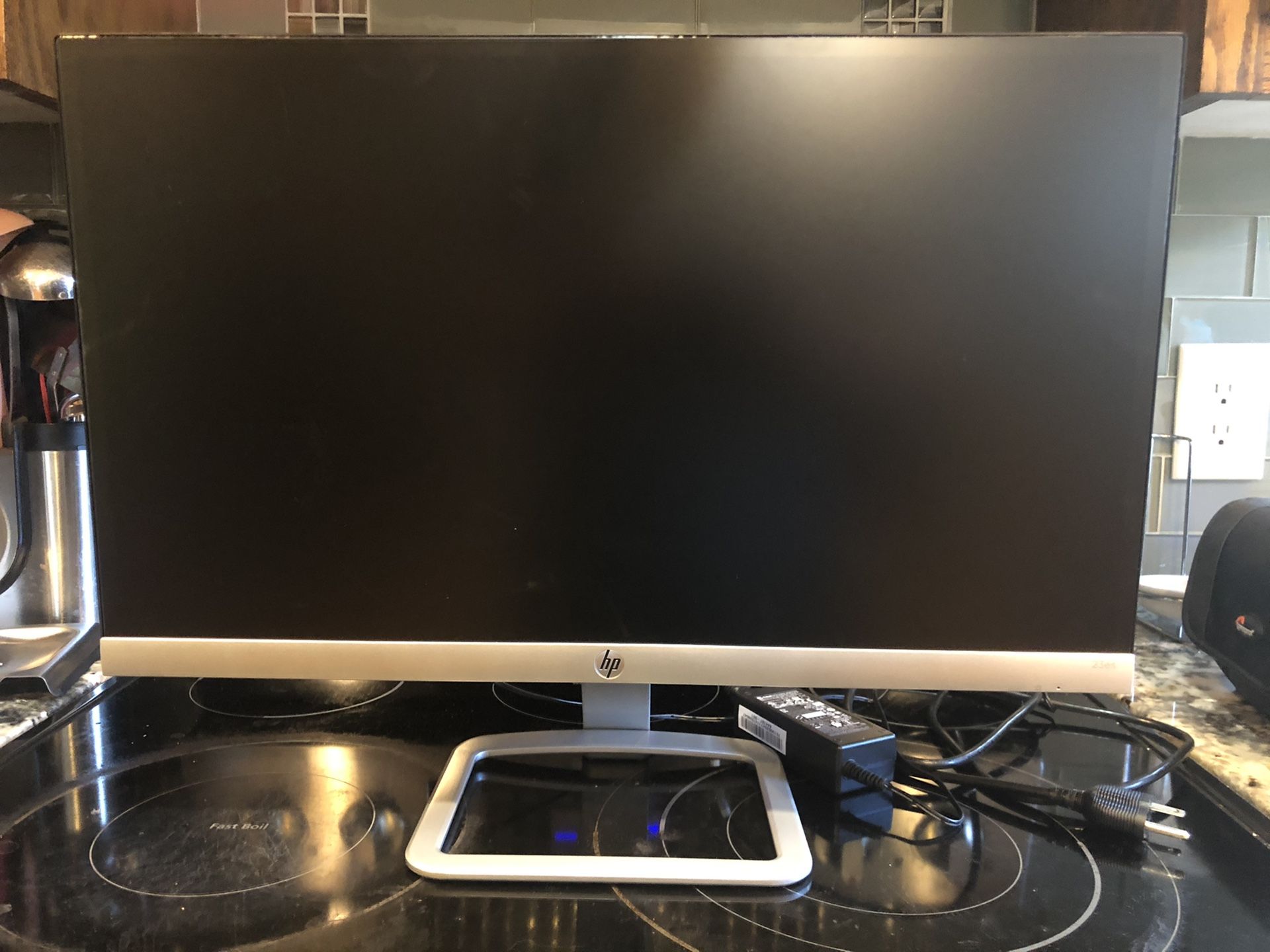 HP 23es Display Monitor NEW