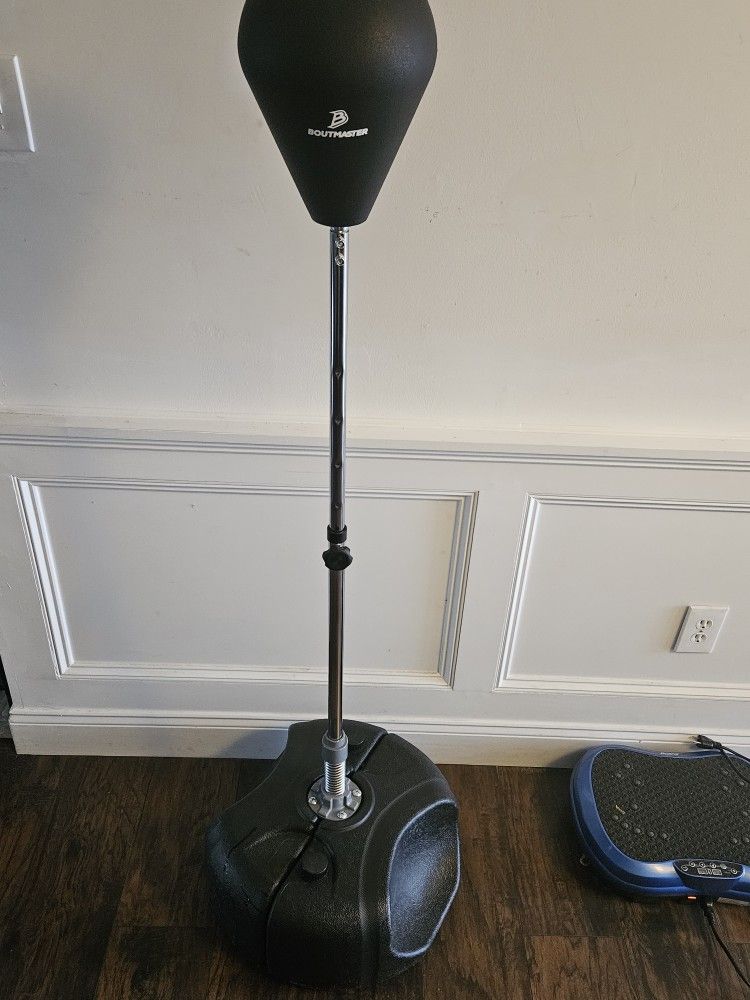 Bout master punching bag