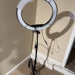 Neewer Ring Light