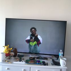 Westinghouse 50”IN Roku Smart TV