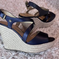 New MICHAEL KORS WEDGES 
