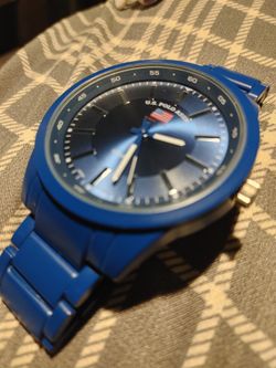 MEN'S NAVY BLUE PLATED ANALOG BRACELET WATCH

