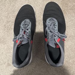 Men’s Shoes Size 12