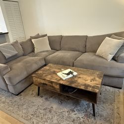 Sectional couch