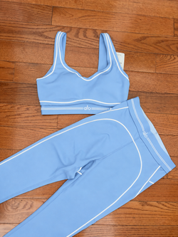 Alo Yoga Baby Blue Sports Bra & Leggings Set Size Small