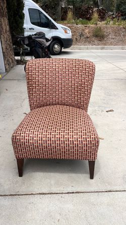 Semi firm chair