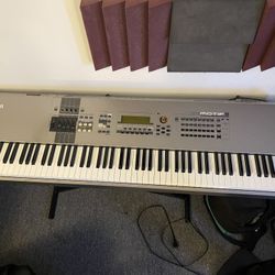 Yamaha Motif 8 88key 