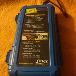 OtterBox 3000 Series Drybox Up To 100 Ft Of Water