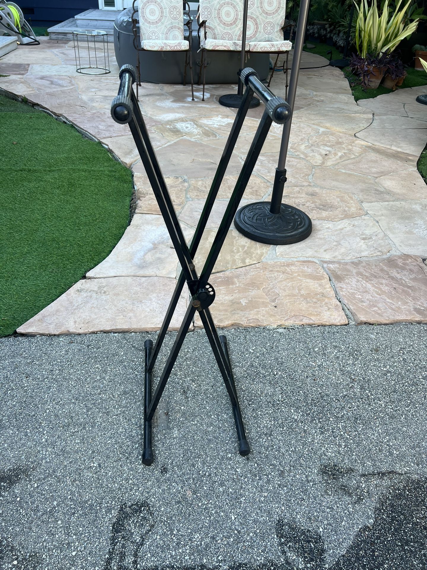 keyboard stand frame (X-style)