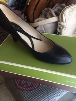 Naturalizer shoes