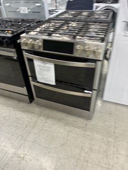 $2804 Stainless Steel Double Oven Gas Range