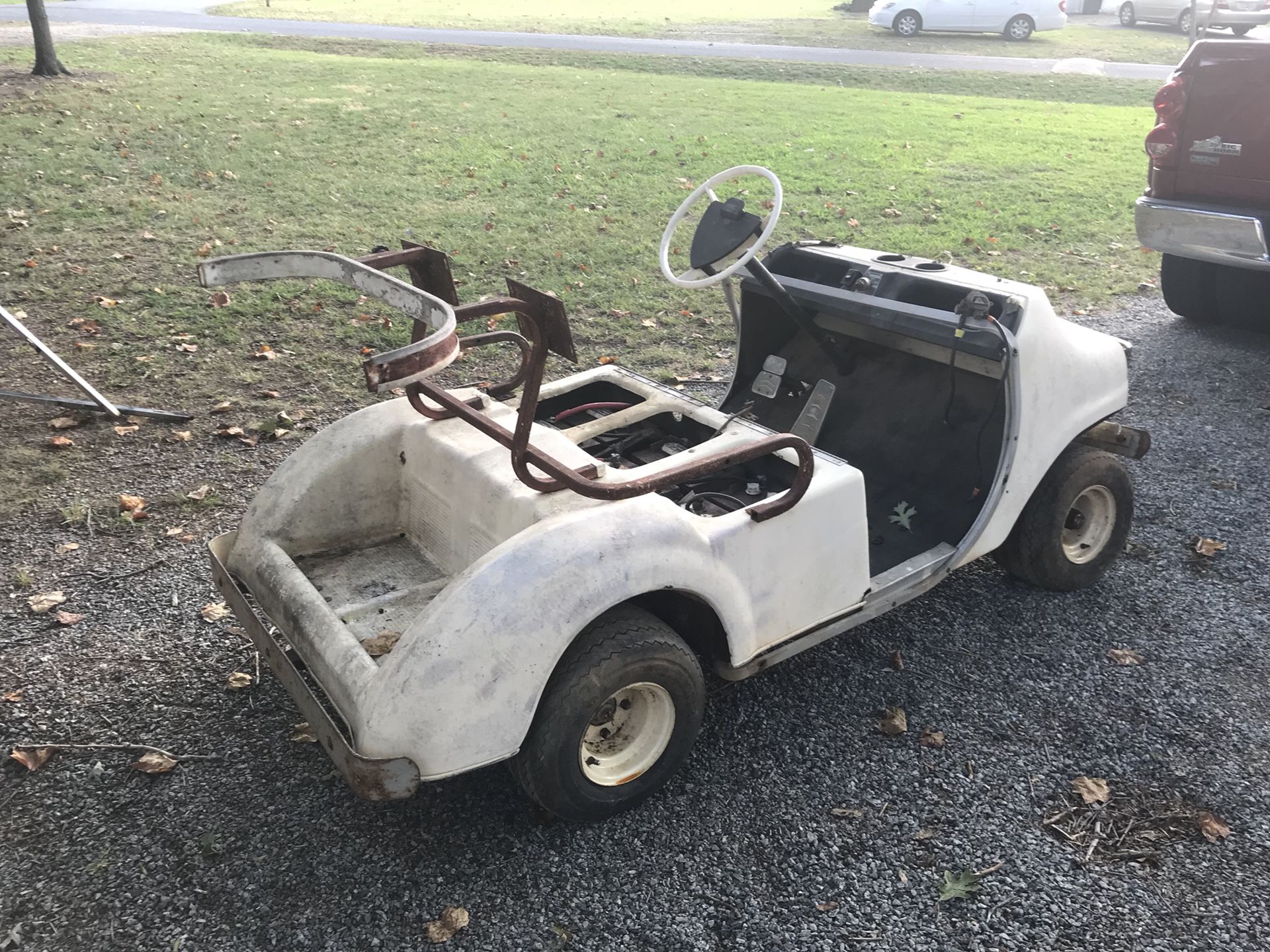 1967 Pargo Electric Golf Cart