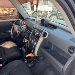 05 Scion Xb 3500obo