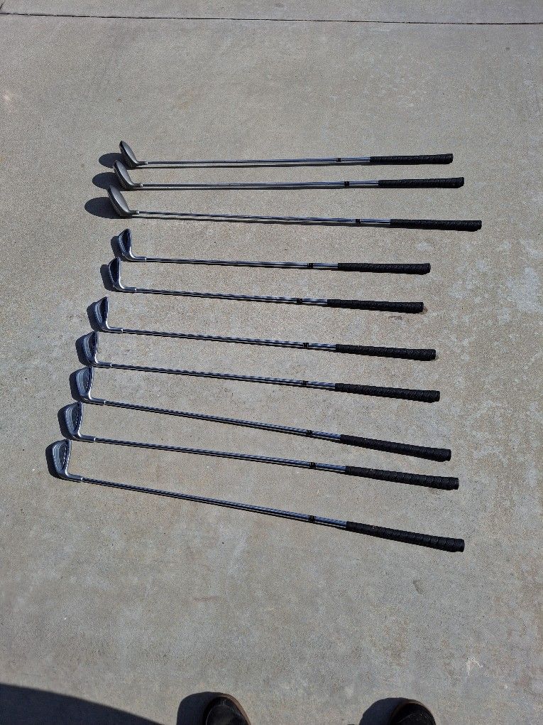 Left Handed Golf Clubs