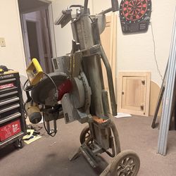 DeWalt DW708 12" Sliding Compound Miter Saw