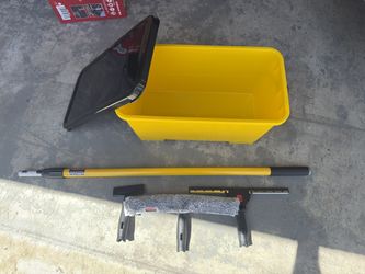 Rubbermaid Commercial Products 6-Piece Glass Cleaning Starter Kit