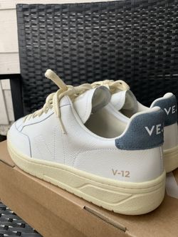 VEJA V12 Leather Sneakers Extra White Cyprus Shoe Sneaker Navy Blue Mens Size 10 EUR 41 Brand new!🔥