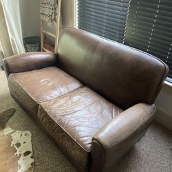 Leather sofa / Love Seat