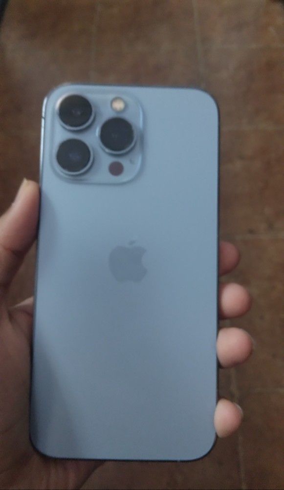 iPhone 6S/7+/8+/SE/XR/XS/Max/11/Pro/Max/12 Pro Max /13/Pro/Max *Starting @