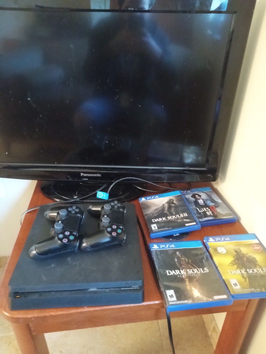 PS4 Slim 1TB With 1 Controller And 4 Games