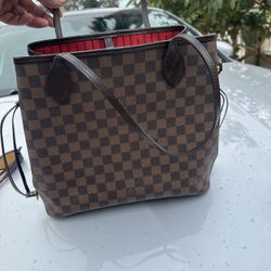 Louis Vuitton Purse 