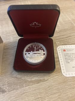 Royal Canadian Mint Silver Dollar 