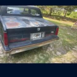 1988 Cadillac DeVille Sedan 