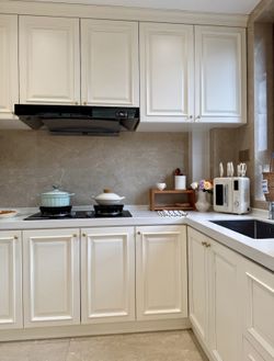 Antique White Shaker