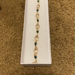 Women’s Gold Plated Diamond And Emeralds Bracelet 7/1/2 “