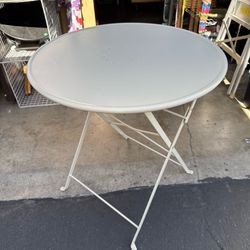 IKEA SALTHOLMEN Outdoor/Indoor Metal Folding Table Off-white Very Good Condition