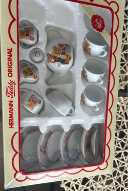 Hermann Teddy Original Vintage Miniature Porcelain Tea Set