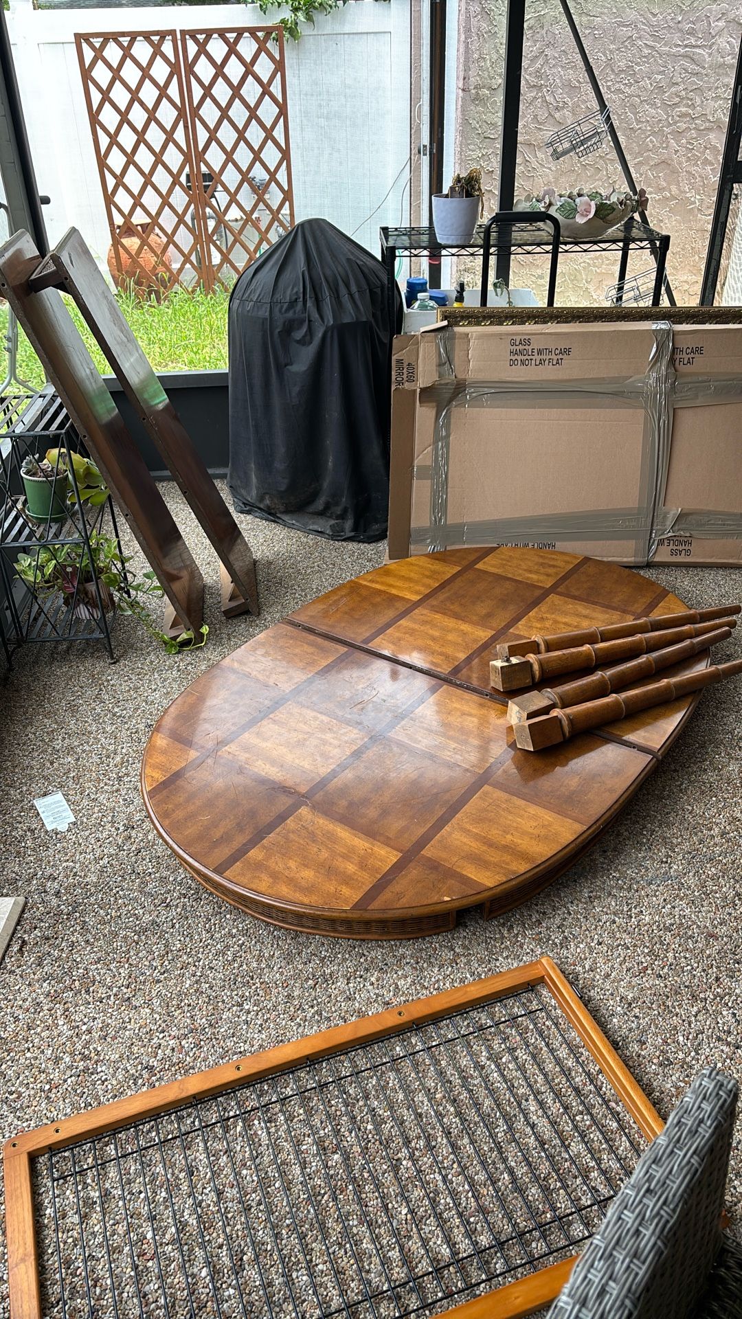 Free Dining Room Table