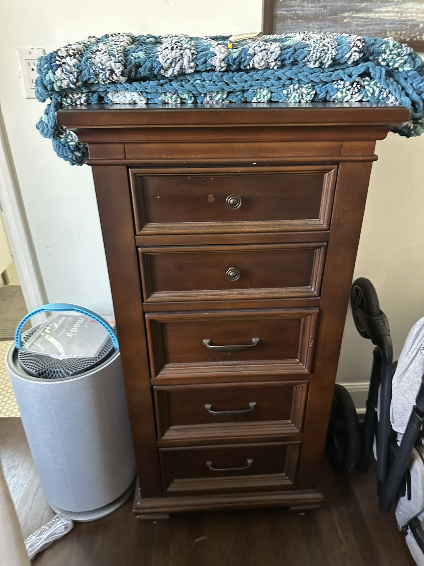 Wood Dresser