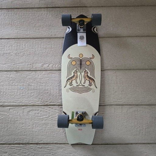 SKATEBOARD CRUISER