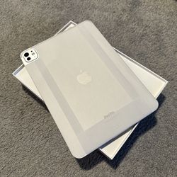 Apple iPad Pro 11-inch (M4) 256GB / Wi-Fi / 11in / Silver