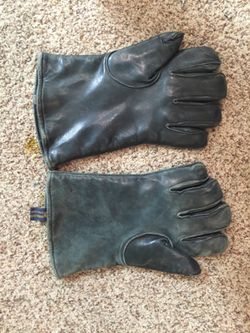 Heavy duty x ray gloves .5mm lead