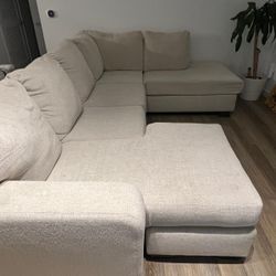 SECTIONAL SOFA