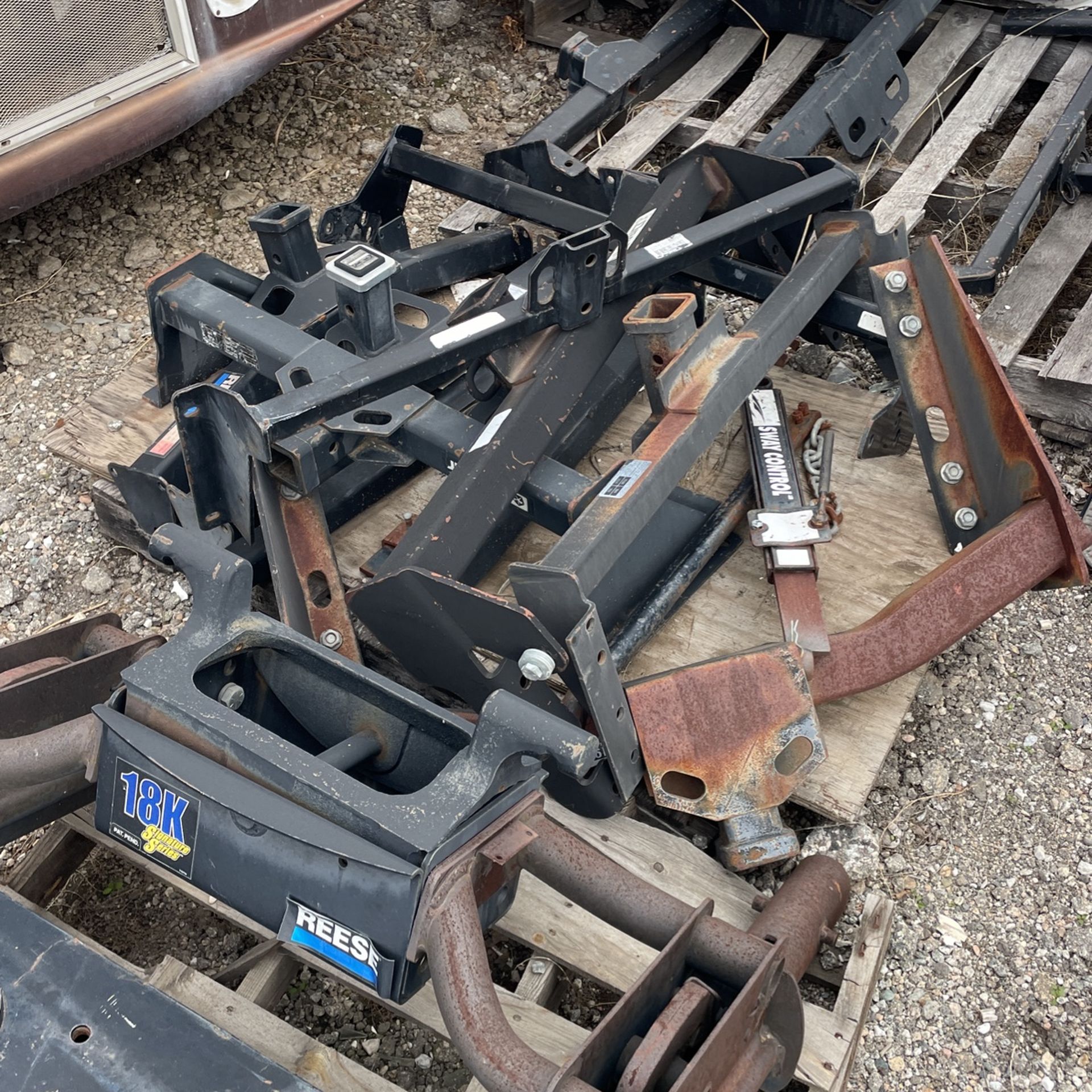 Miscellaneous Class Three Class One Trailer Hitches for Sale in Oak Glen, CA OfferUp