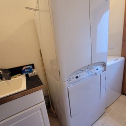 Washer And Dryer Electric  