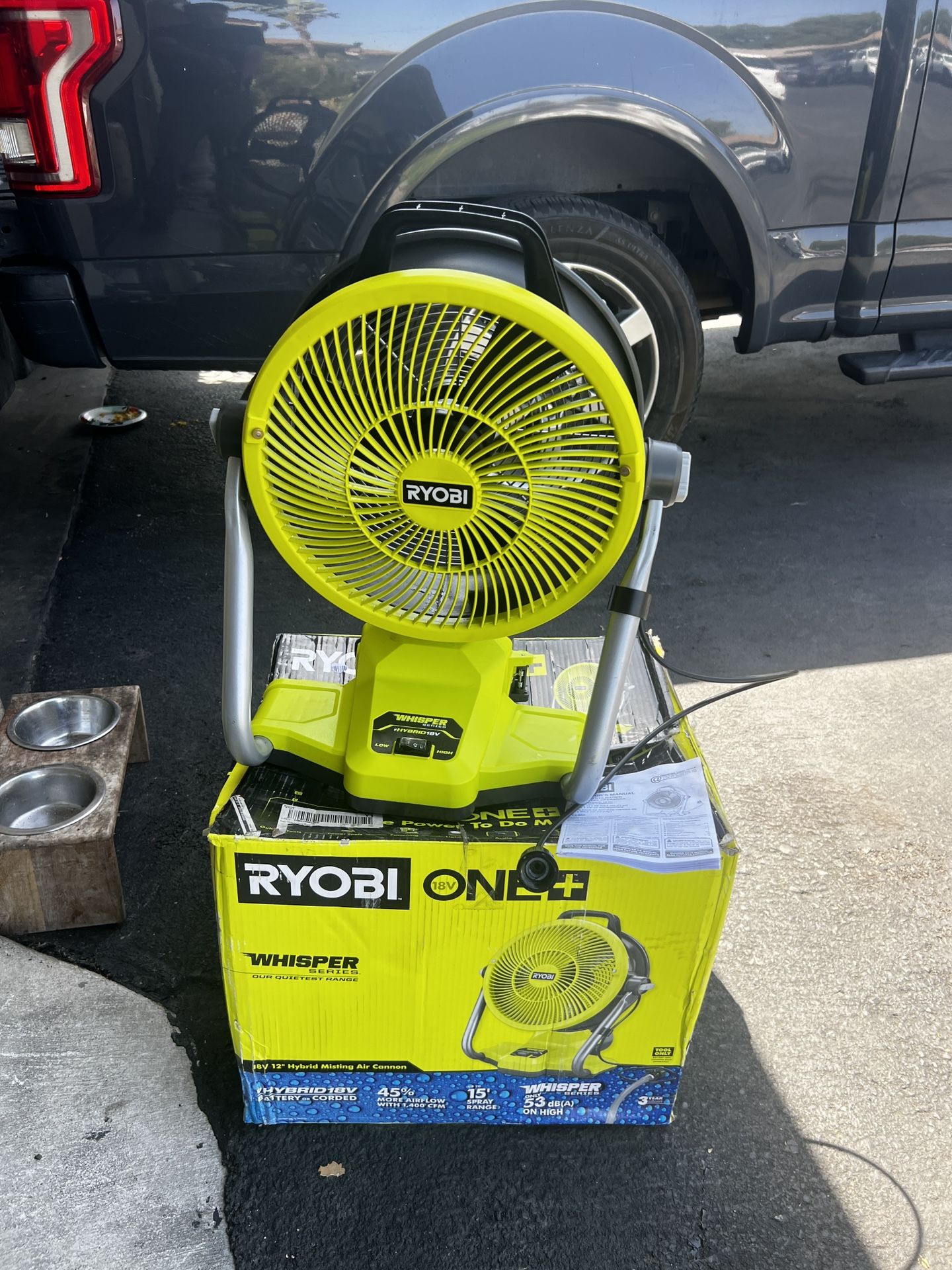 RYOBI AIR FAN HYBRID BATTERY AND ELECTRIC WHISPER 12” ONE+ 18V Cordless Hybrid WHISPER SERIES 12 in. Misting Air Cannon Fan (Tool Only