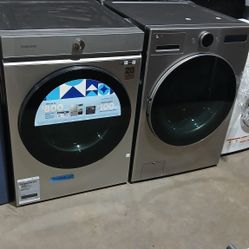 Brand New Washer And Gas Dryer Set 